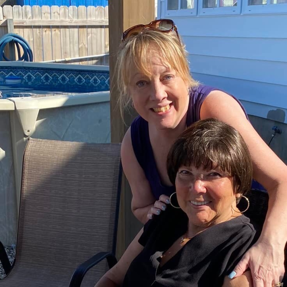 Meet your Posher, Angelee